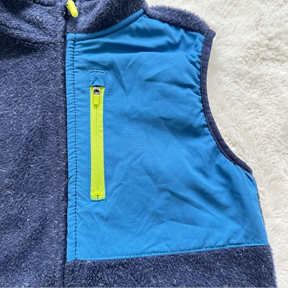 NWT!!! All in motion boys vest size 6/7 years - Picture 2 of 4